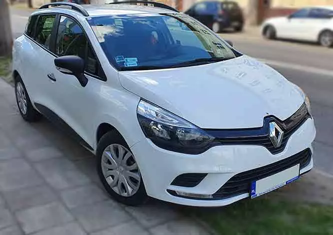 Wynajmij -Renault Clio Kombi